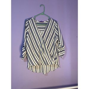 Women’s Size M Top